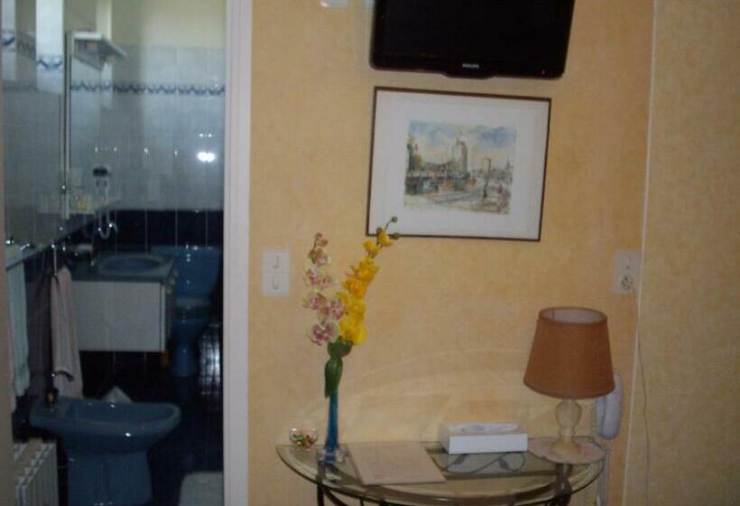 Четырехместный Номер Стандарт, Hôtel Restaurant Anglade