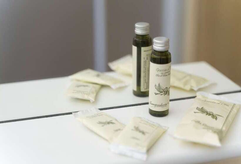 اتاق استاندارد یک نفره, Terme Salus