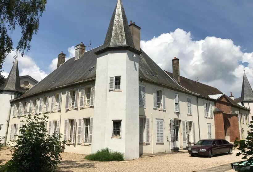 Дом 1 Спальня, Château De Seurre   No Boring People Please   O6 Io 66 95 83