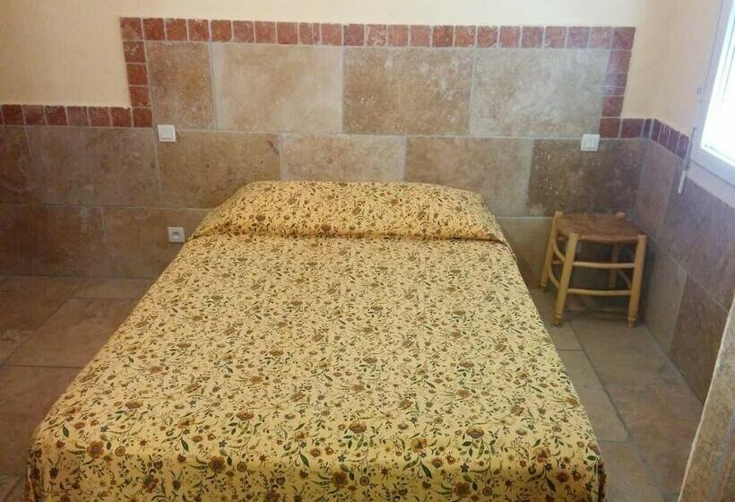 Номер Стандарт, Restaurant L Agachon