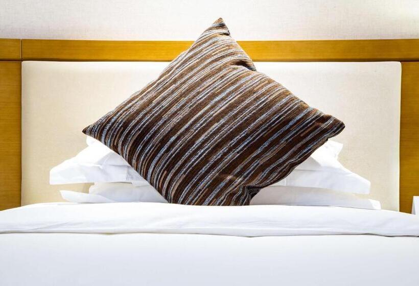 اتاق استاندارد برای معلولان, Ramada Encore Wuhan