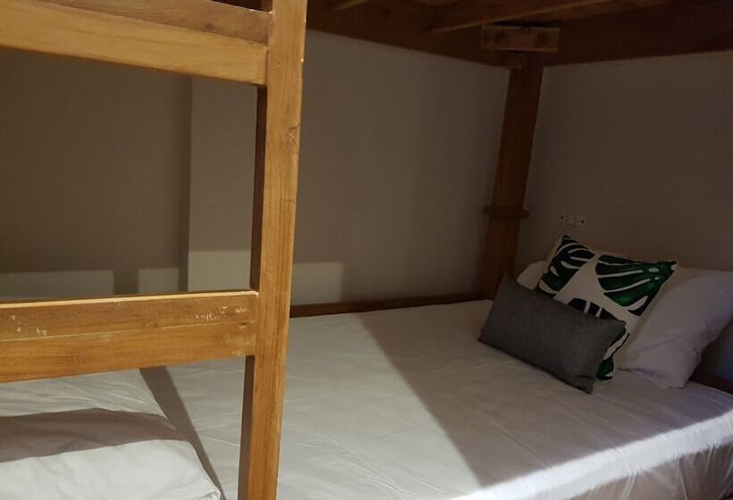 Семейный Номер, Treevana Club Chiangmai
