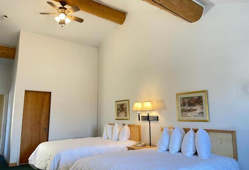 Quarto Estandar, Moose Creek Lodge & Suites