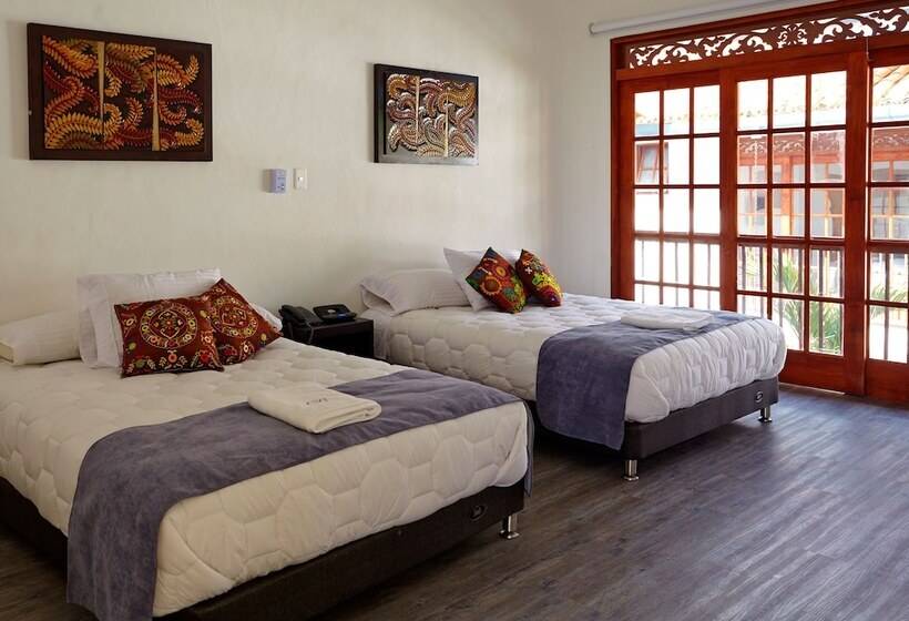 Chambre Quadruple Standard, Lombok Hotel & Spa Antes Hotel Casablanca