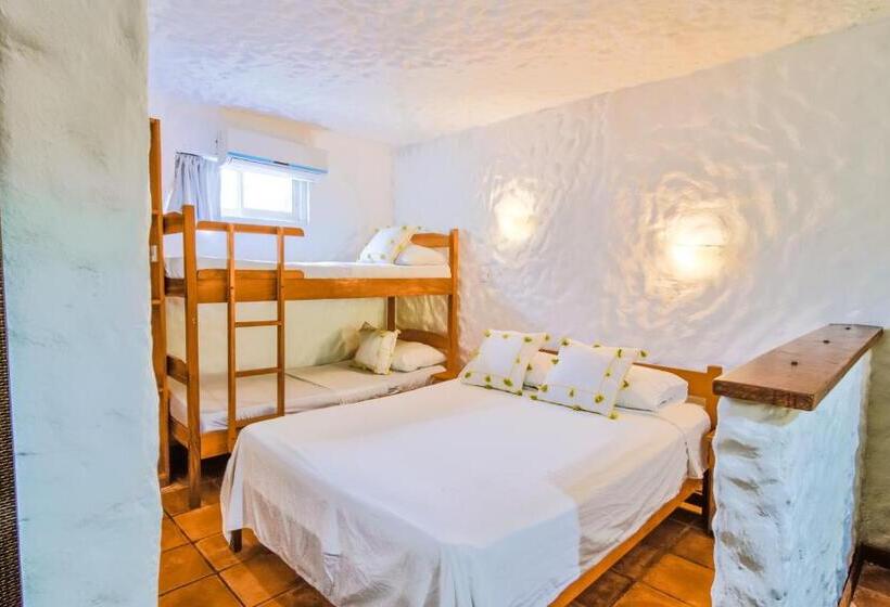إستوديو قياسى, Ola Bonita Beachfront Apart