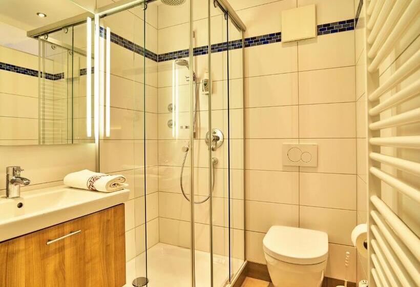 Номер Стандарт Трехместный, Landhotel Geyer