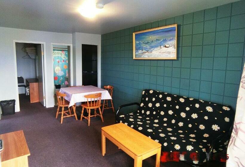 スイート（家族用）, 5000 Motel