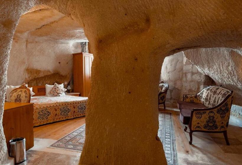 Family Suite, Amber Cave Suites