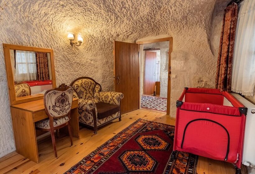 Люкс Кровать Кинг, Amber Cave Suites