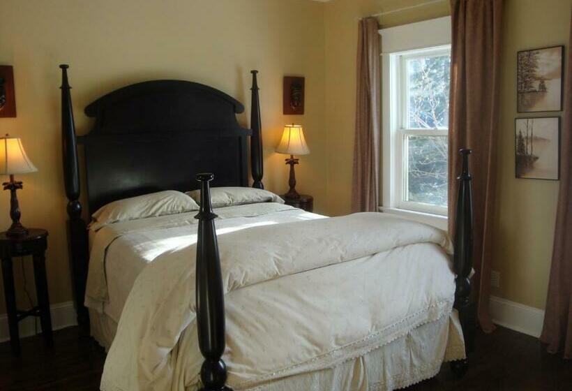 חדר דלוקס, Downhome Bed & Breakfast