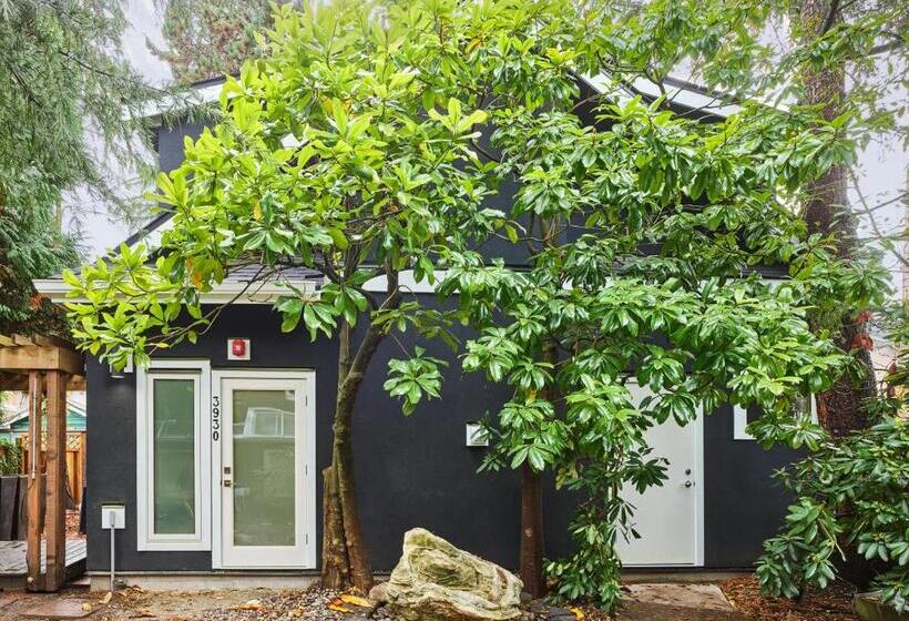 ２ベッドルームハウス, House On Dunbar B&b