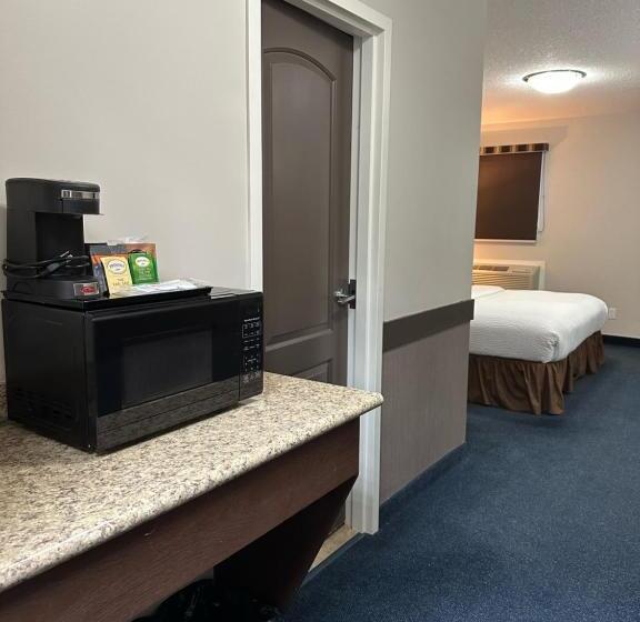 Номер бизнес-класса, Travelodge By Wyndham Wetaskiwin