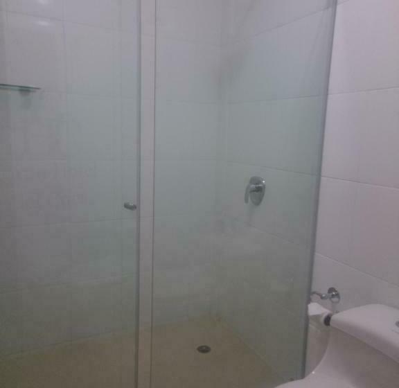 غرفة قياسية رباعية, Gran Hotel De Lago   Lago Agrio