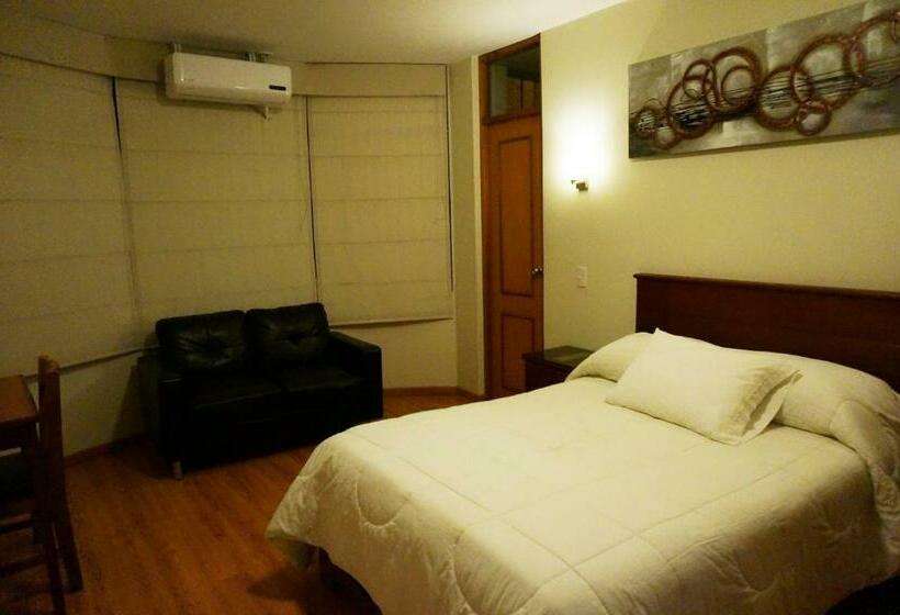 Habitación Superior, Belle Sand