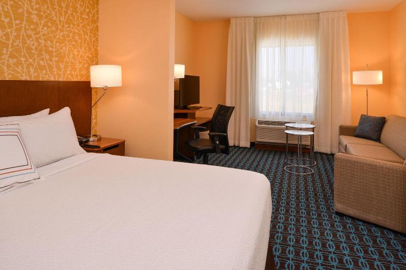 Люкс Кровать Кинг, Fairfield Inn & Suites Chillicothe