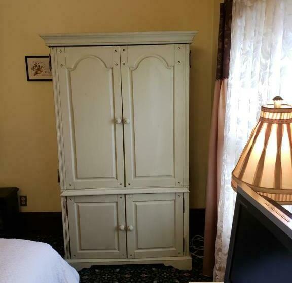 Номер Стандарт, Greenbriar Inn