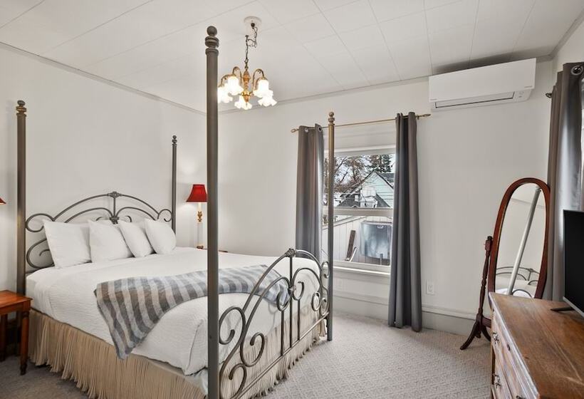 Люкс, Greenbriar Inn