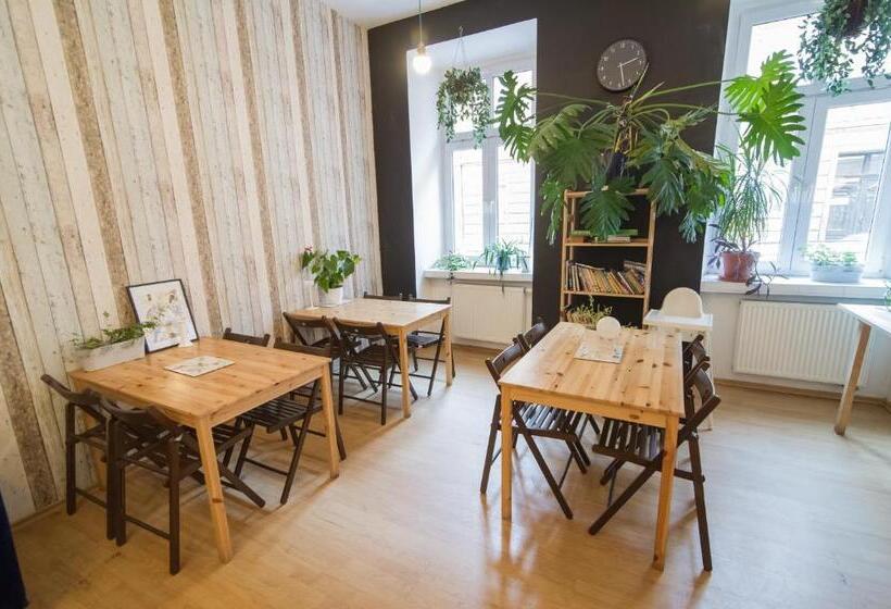 Номер Стандарт Совместная Ванная, Hostel Cinnamon