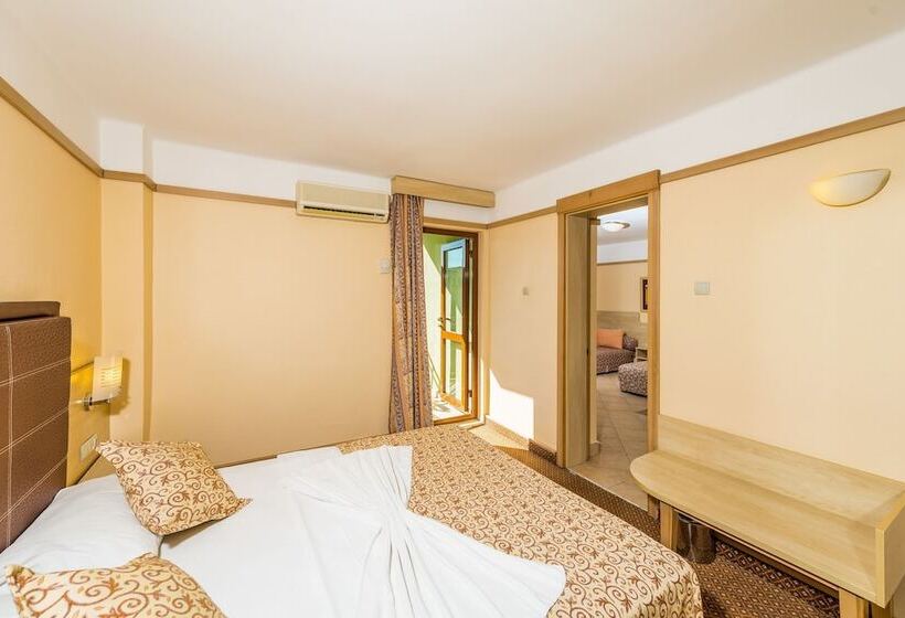 Семейный Номер, Vonresort Golden Beach & Aqua   Kids Concept Ultra All Inclusive