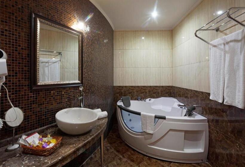 Апартаменты 1 Спальня, Kristel Hotel