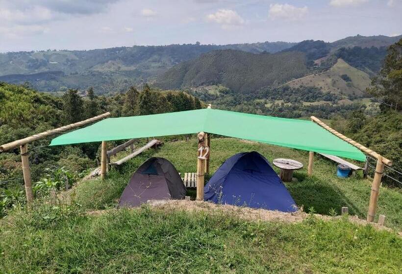 Tienda Estándar, Hostal Y Camping Los Girasoles