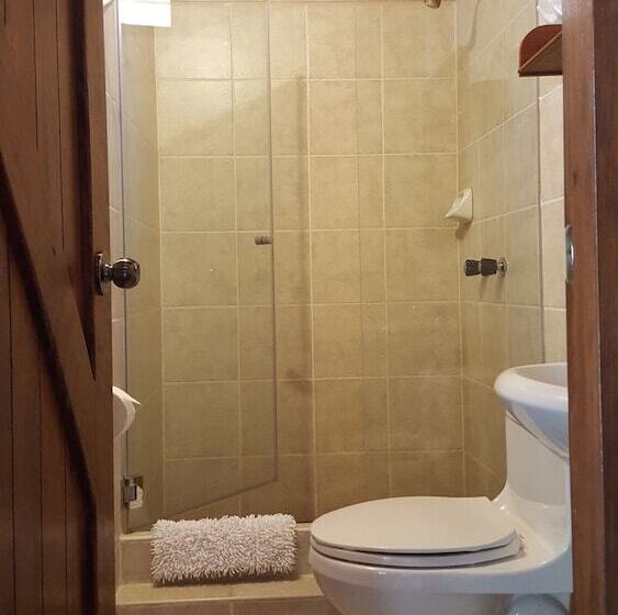 Quarto Triplo Standart, Panorama B&b