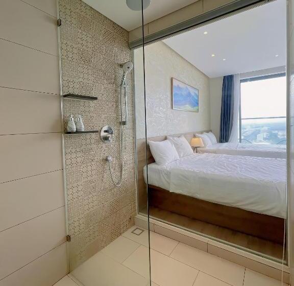 اتاق استاندارد چهار تخته با چشم‌انداز دریا, Venus Apartment   Apec Mandala Phú Yên