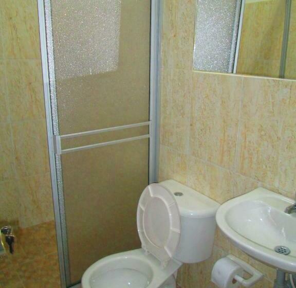 اتاق استاندارد چهار تخته, Tucuma Casa