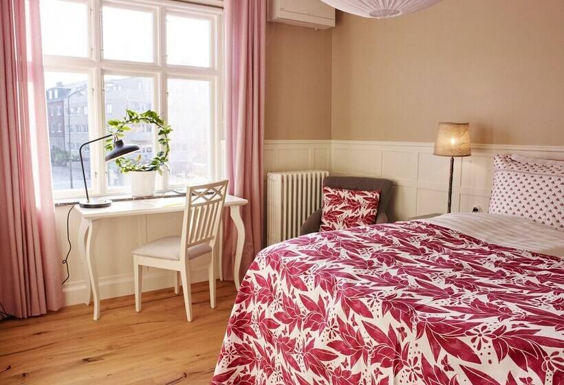Quarto deluxe, Millasvilla