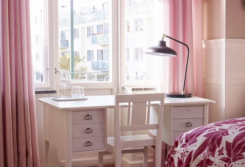 Quarto deluxe, Millasvilla