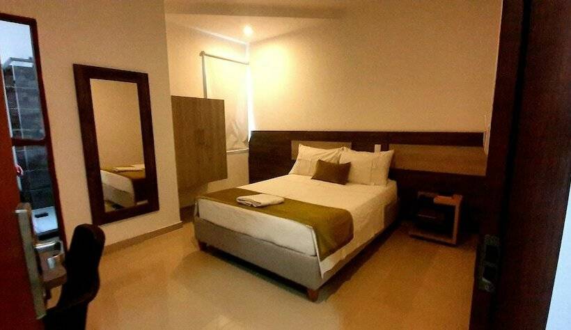 اتاق استاندارد یک نفره, Santa Clara Boutique