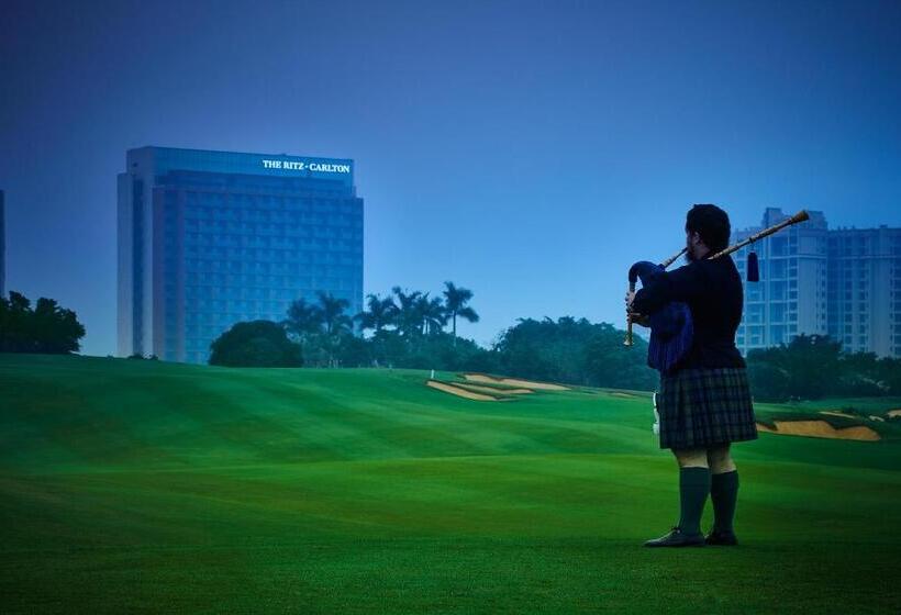 Номер Deluxe Вид на Гольф, The Ritzcarlton, Haikou