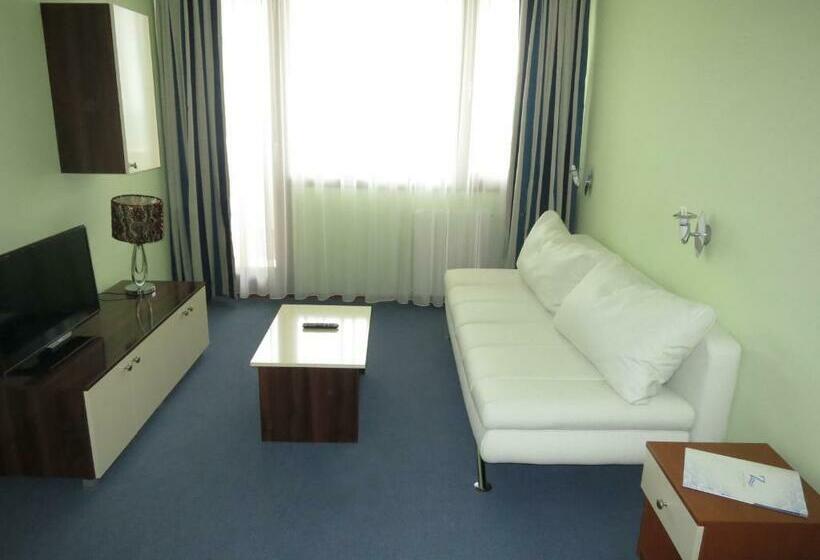 带2个卧室带海景的公寓, Zagreb