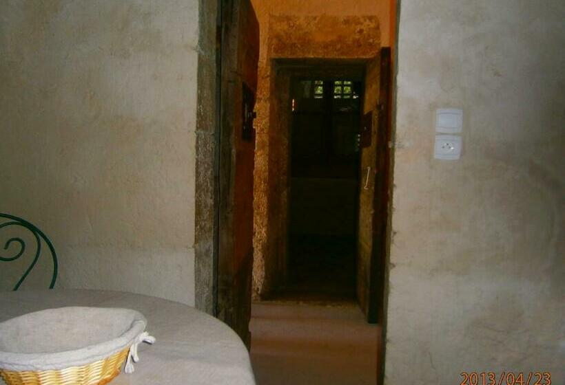 آپارتمان 1 خوابه با تراس, La Tour Beauvoir