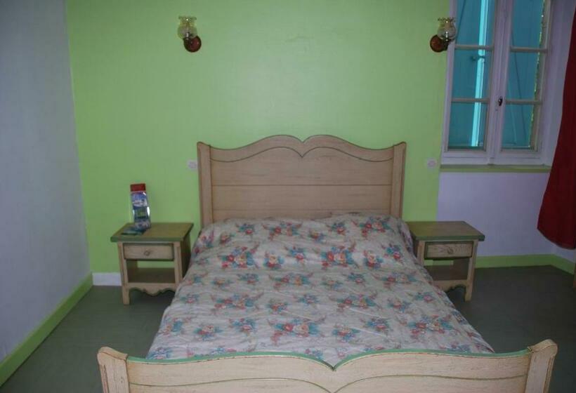 Семейный Номер, Chambres D Hôtes Le Clos Ambels