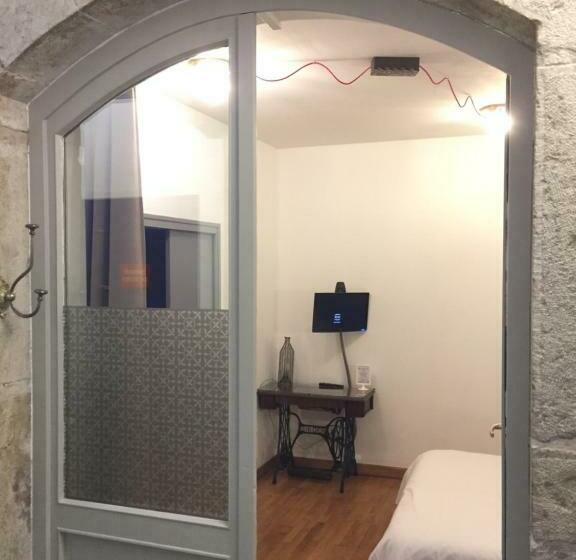 Номер Стандарт, Hôtel Le Boulevardier