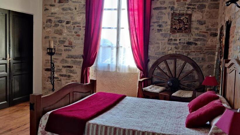 اتاق راحتی سه تخته, Chambres D'hôtes L'escuelle Des Chevaliers