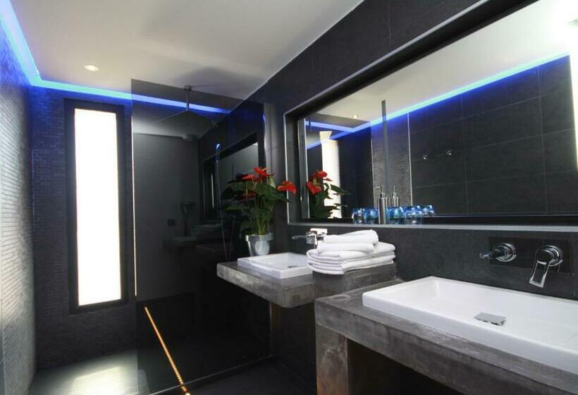 Suite with Terrace, Nature & Design