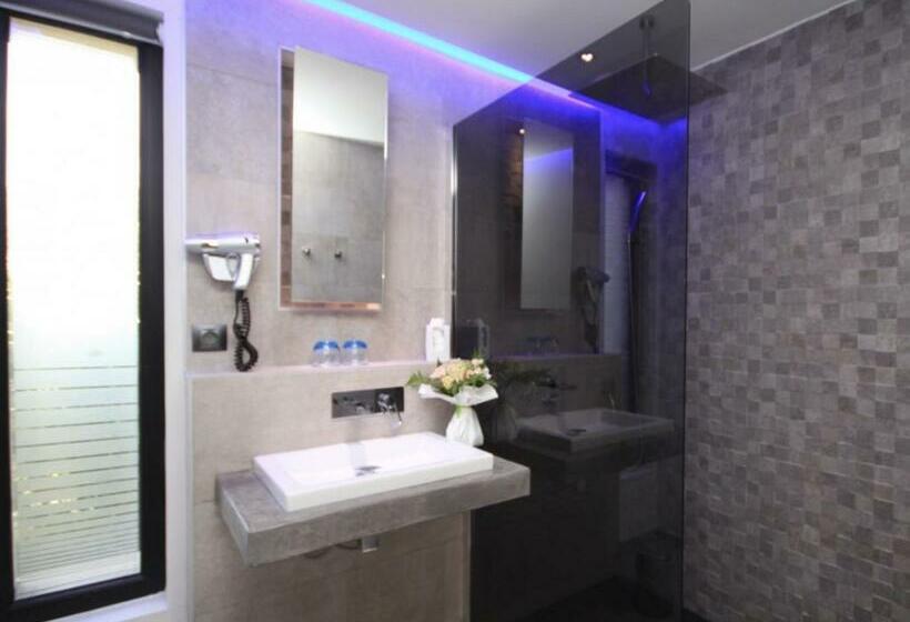 اتاق لوکس, Nature & Design