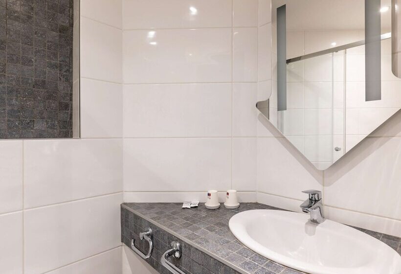 Номер Стандарт, Ibis Budget Lyon Est Saint Quentin Fallavier