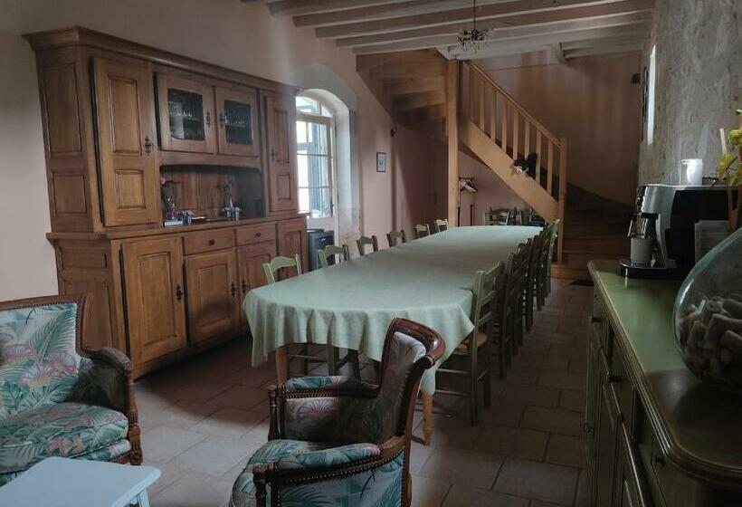 Номер Стандарт, La Varenne