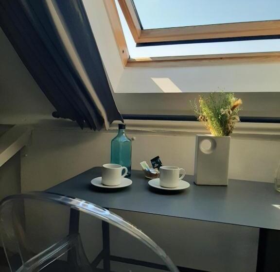 اتاق لوکس, La Villa 30