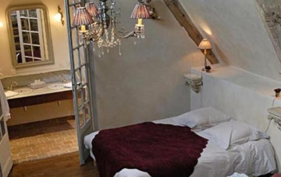 جناح, Manoir De La Villeneuve