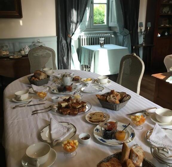 高级大房间, Manoir De La Villeneuve