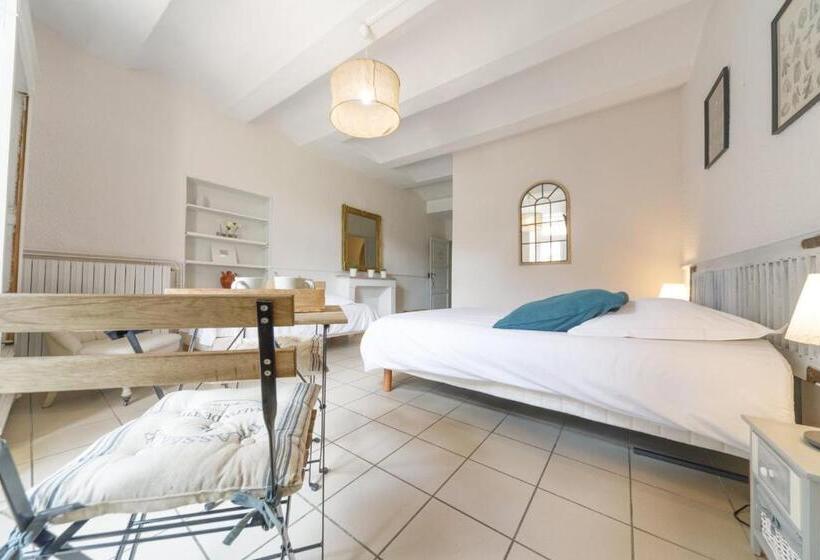 Номер Стандарт Трехместный, Ermitage Saint Vincent B&b
