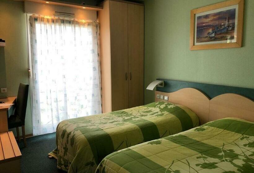 Номер Стандарт, Hôtel Restaurant De L Europort