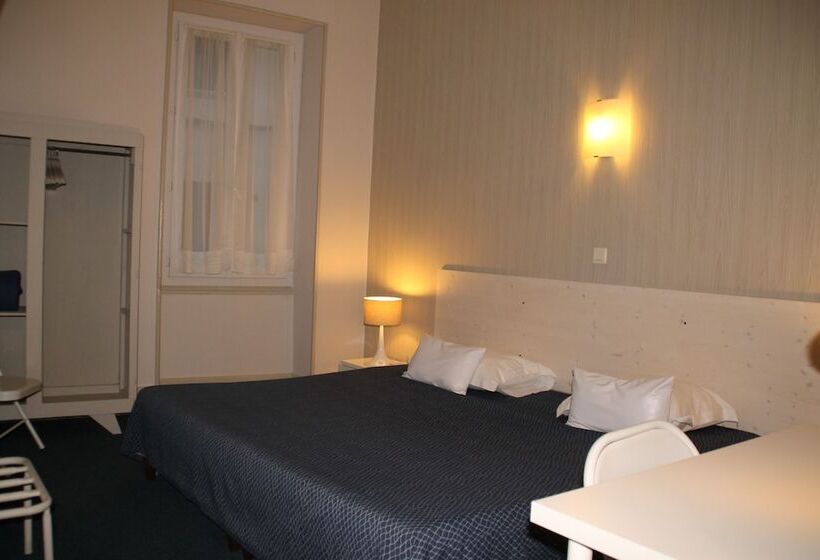 Номер Стандарт, Hôtel Rivière