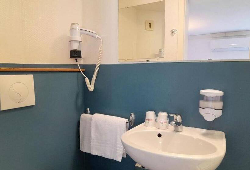 Номер Стандарт, Fasthotel Narbonne