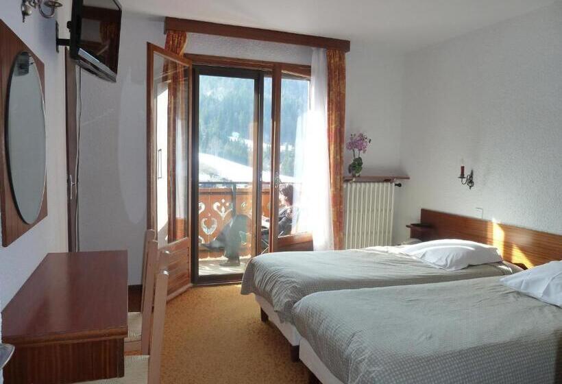 اتاق استاندارد, Chalet Hôtel Du Borderan