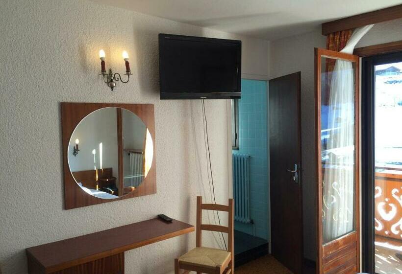 اتاق استاندارد, Chalet Hôtel Du Borderan
